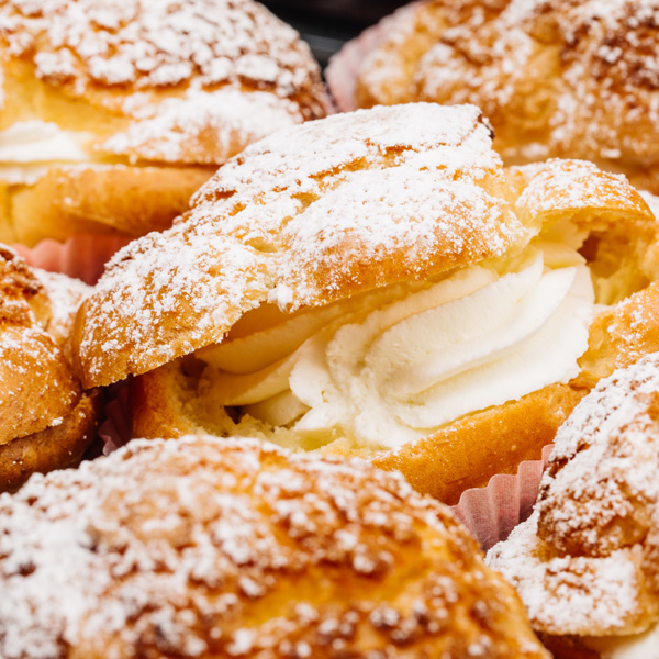 Cream puffs