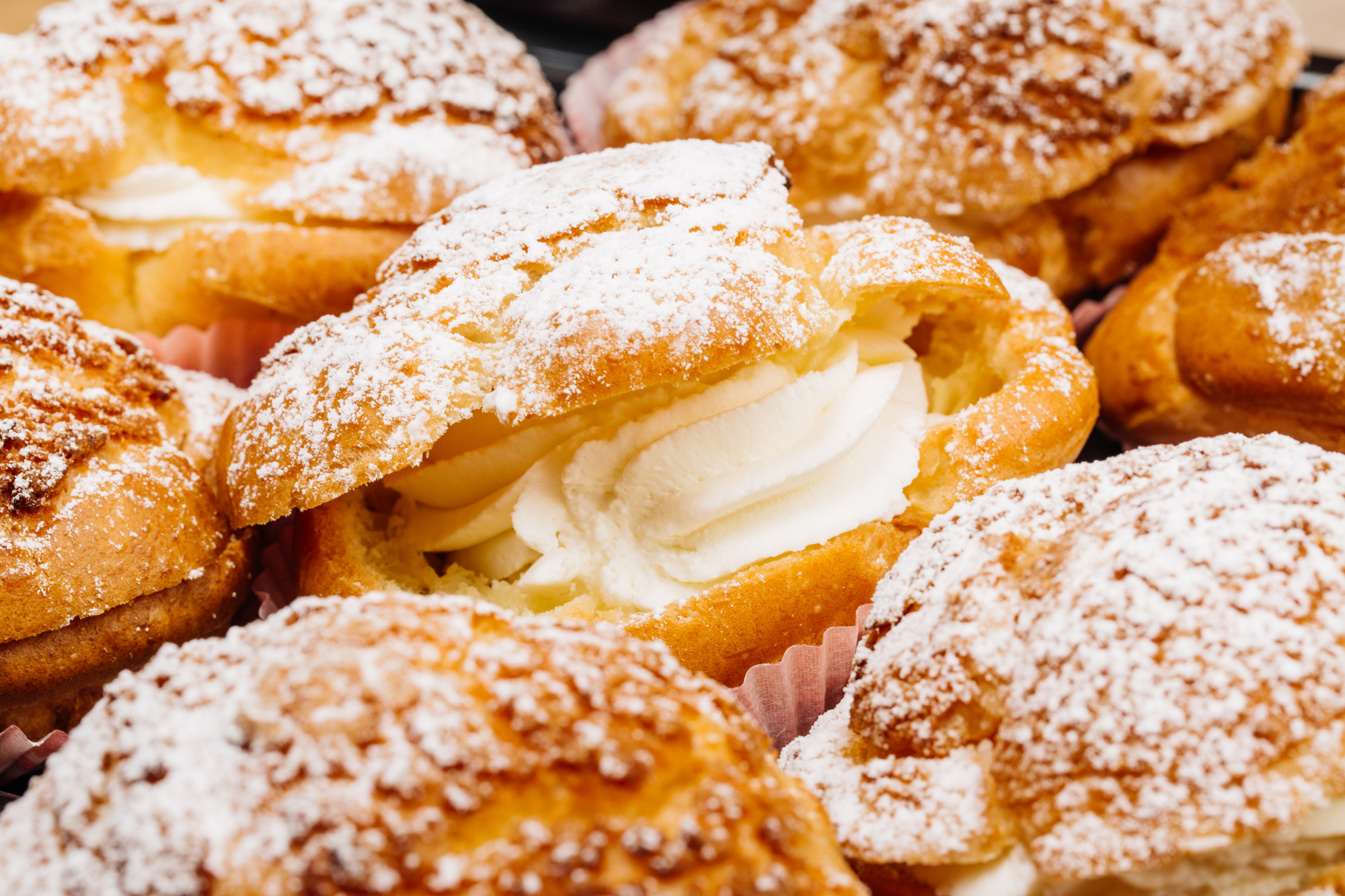 6 Desserts for Midday Corporate Events