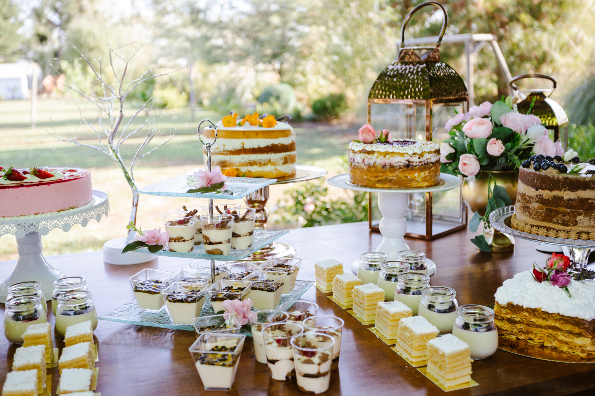 4 Reasons Couples Are Choosing Non-traditional Wedding Cakes