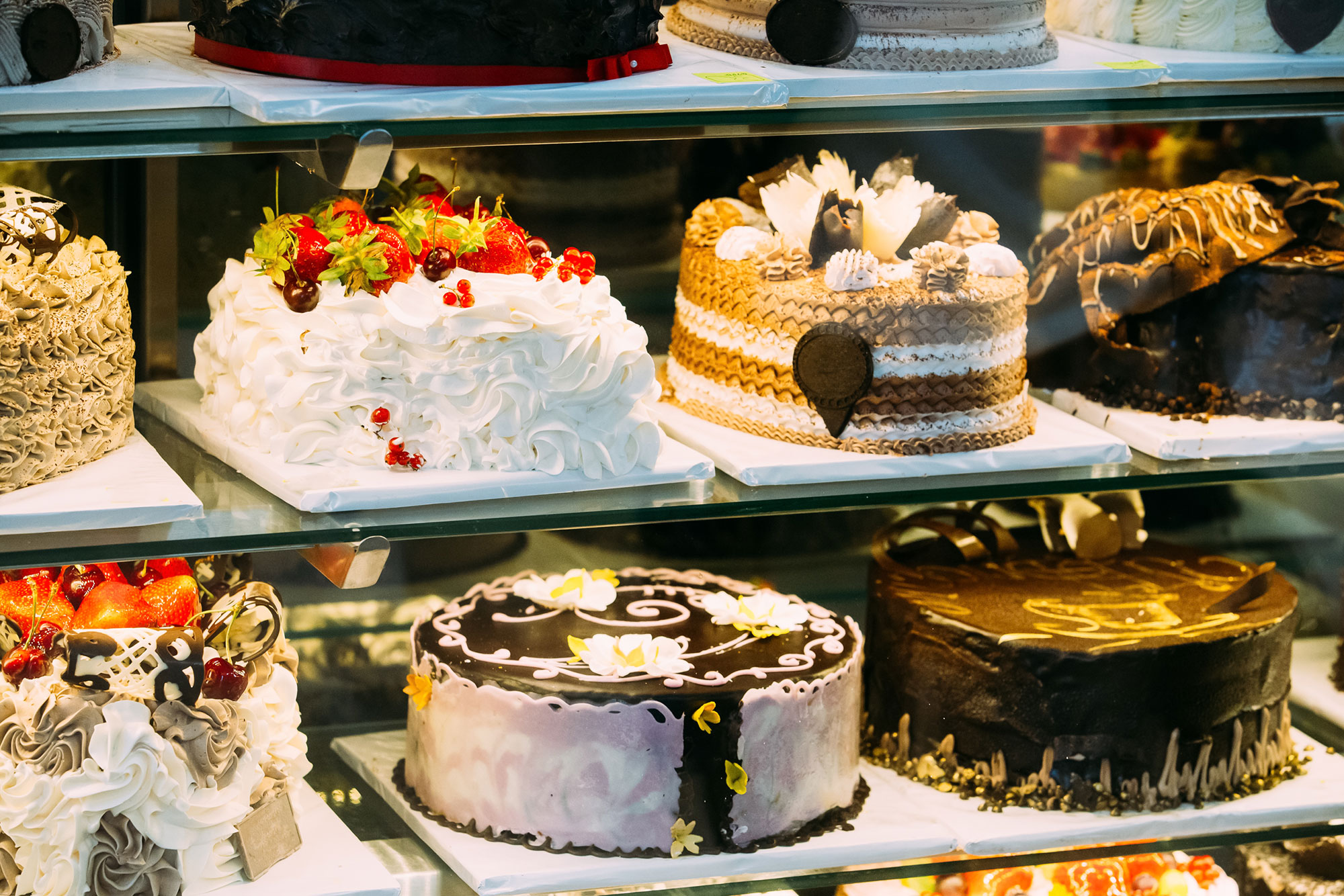 Different Types of Cake, From Everyday to Special Occasion